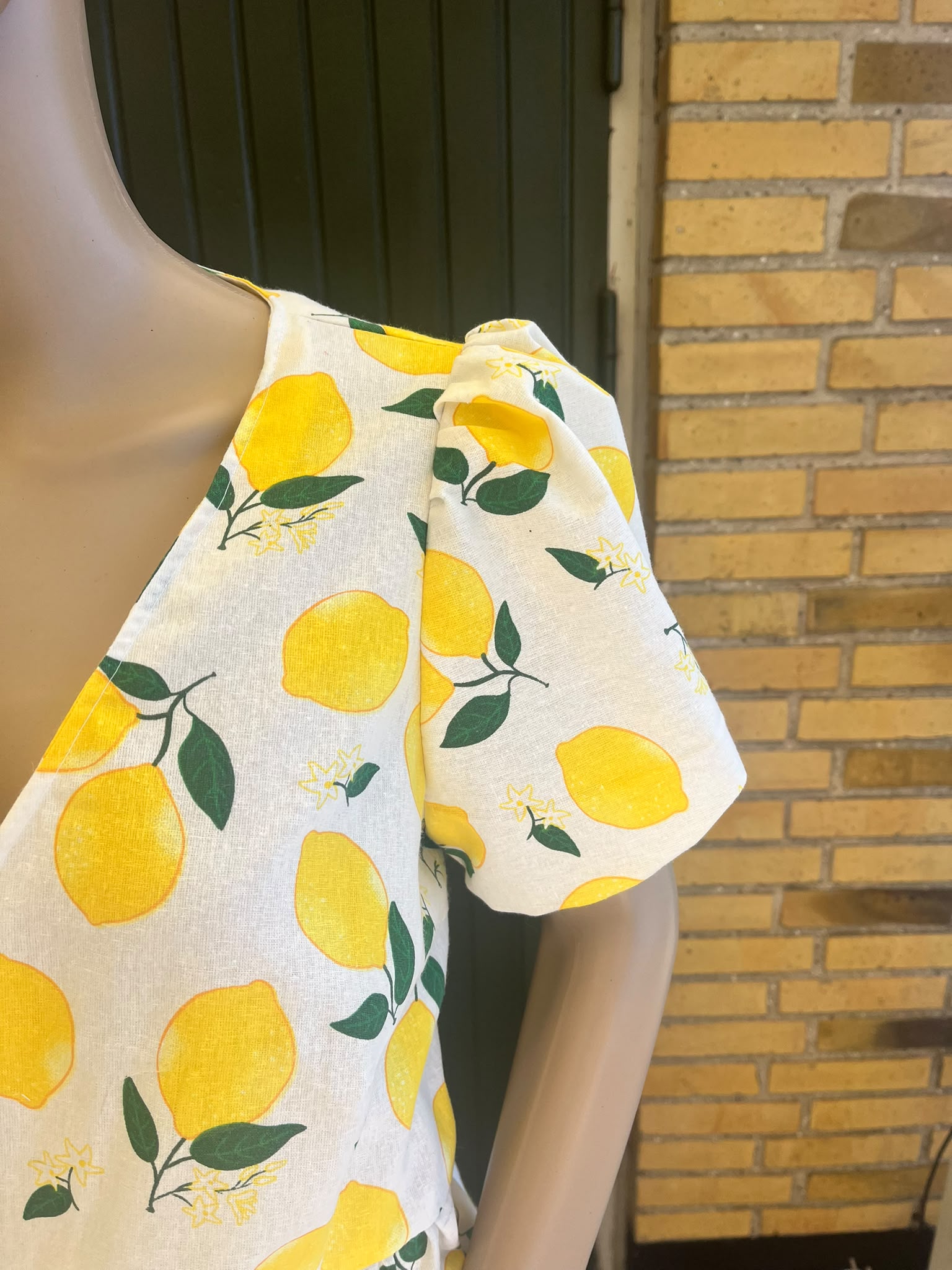 Wrap Dress - Lemon print