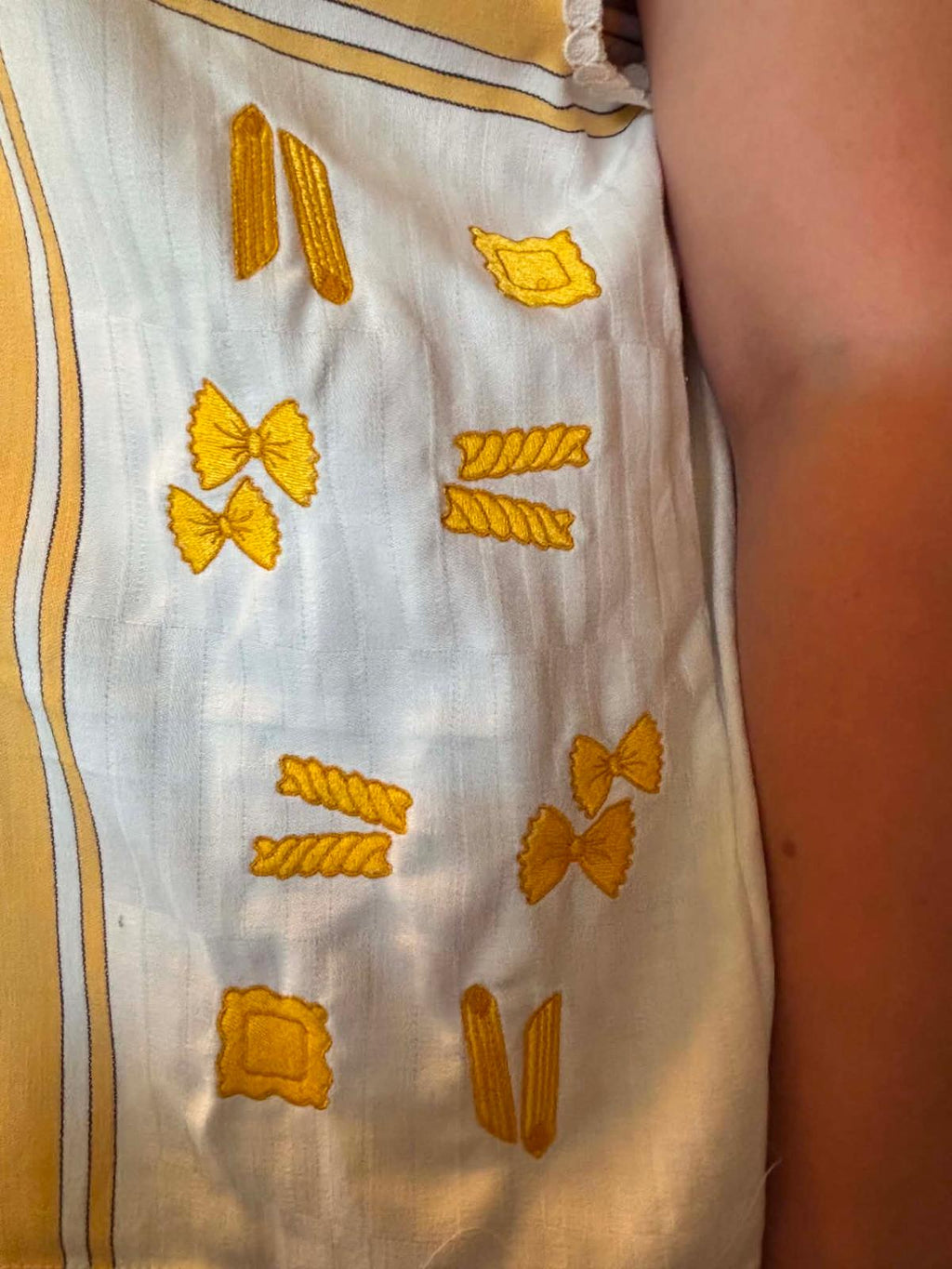 Top - Tablecloth Pasta