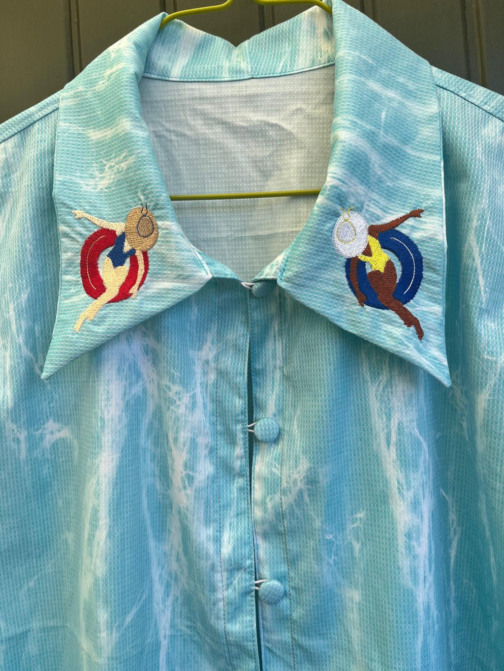 Top - Aqua