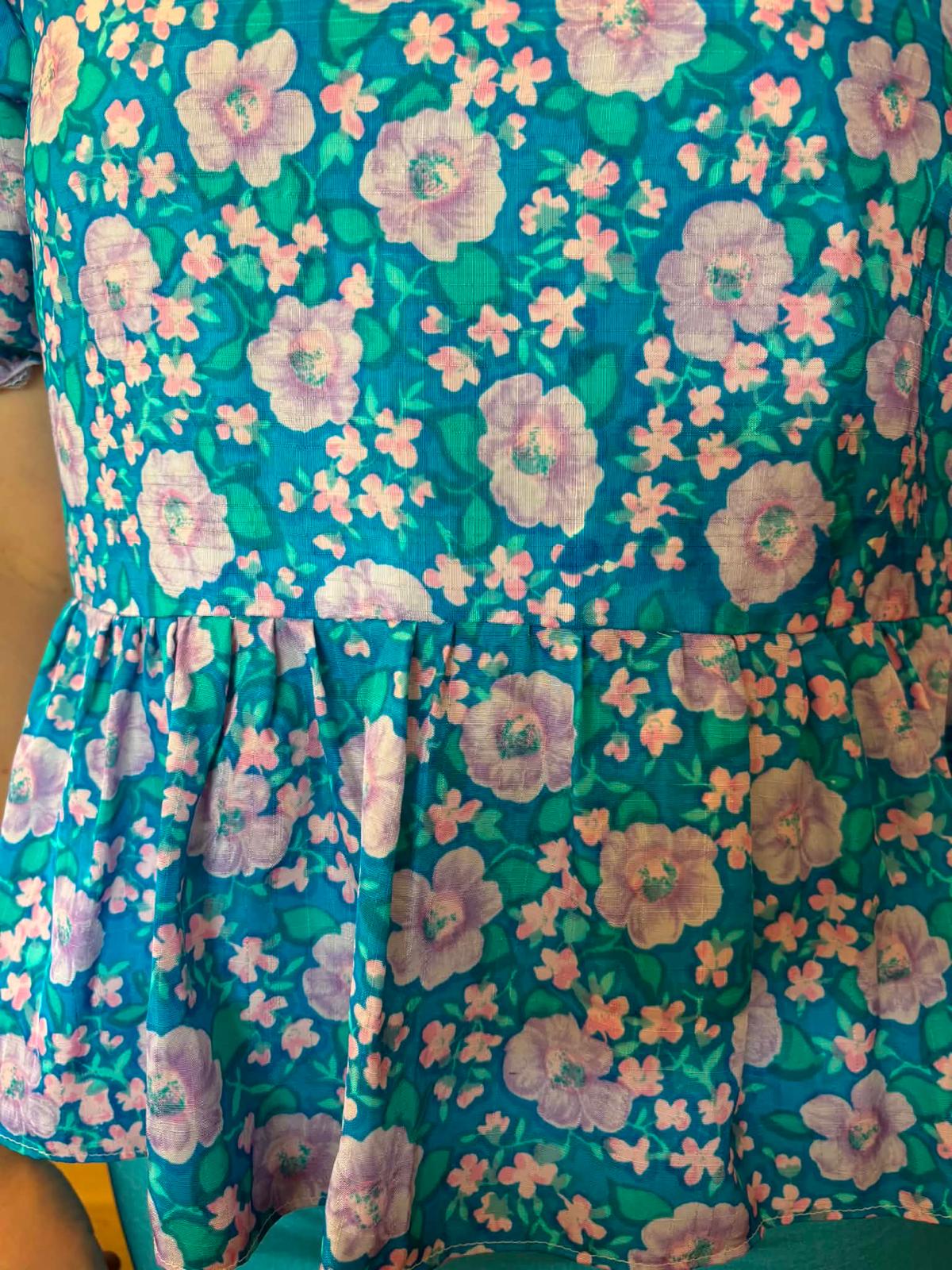 Top - Floral Peplum